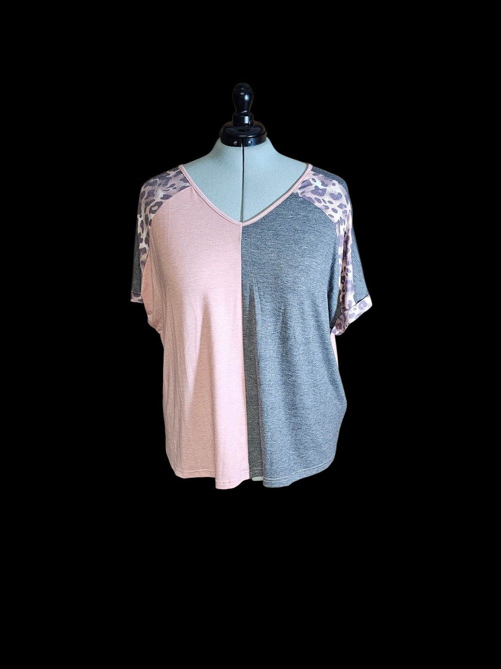 BloomChic Split-Panel V-Neck Tee with Leopard Sleeve Accents - Pink & Gray